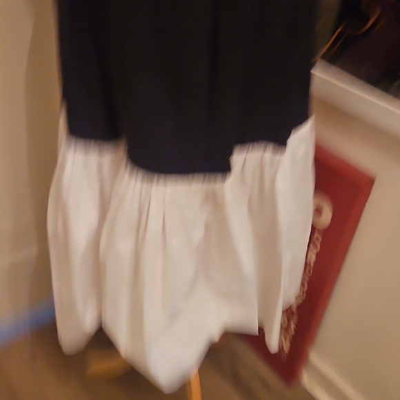 kate spade Black and White V-Neck Tiered Midi Dress - Picture 9 of 10